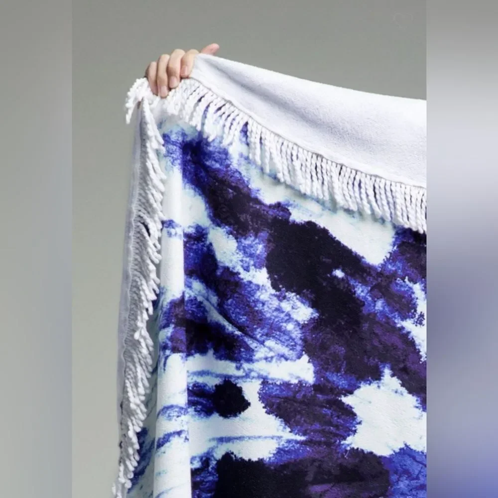 Indigo Wave Round Beach Towel